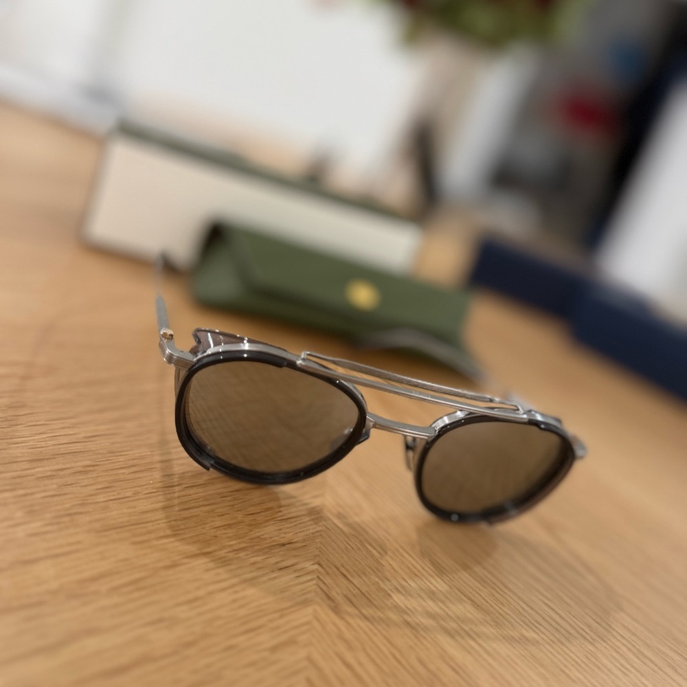 Akoni sunglasses